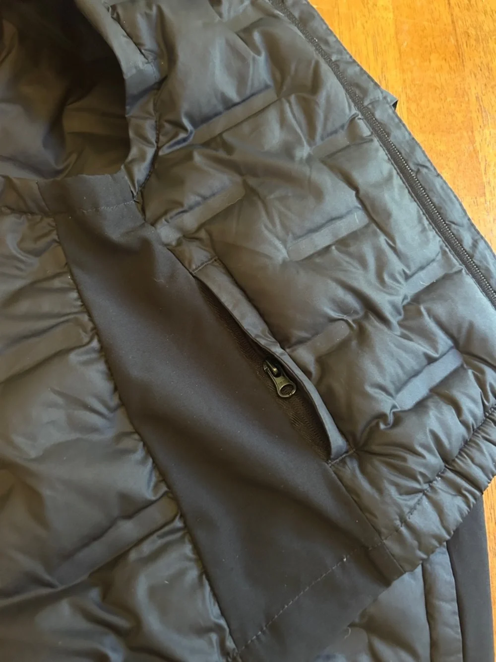Black Quilted Hooded Puffer Vest for Kids | Boys size 4–5 | Lightweight Layer
